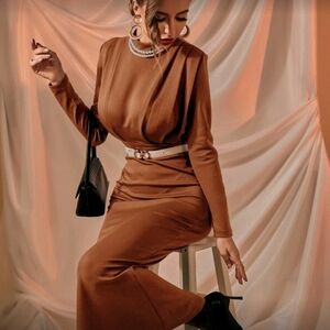 Elegant Brown Long Sleeve Dress